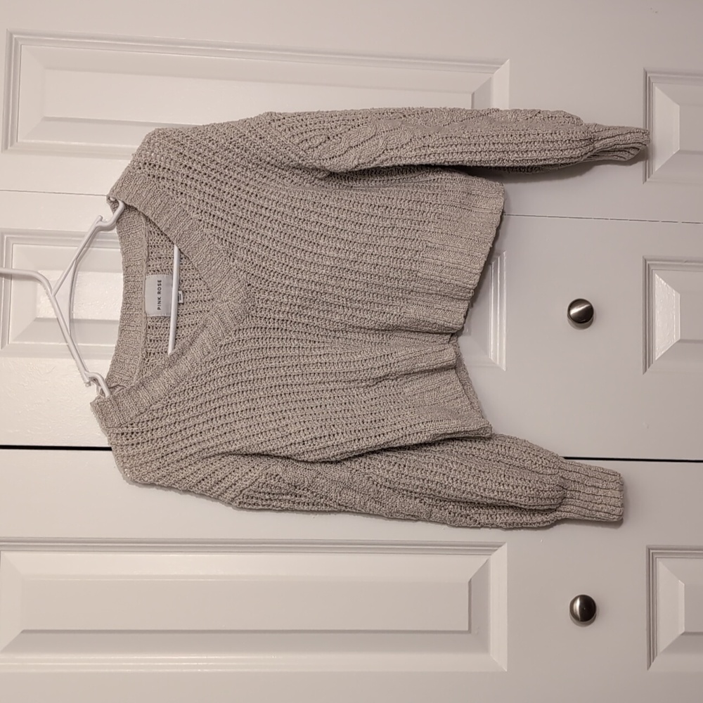 Pink Rose cropped sweater
